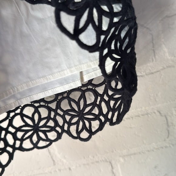 Postage stamp by Anthropologie skirt black floral appliqué overlay cream lined 2 - Picture 4 of 5